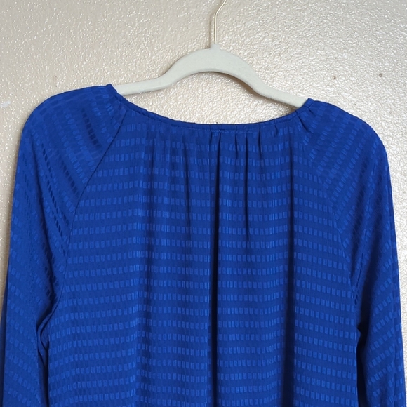 Calvin Klein Women's Blue Striped Textured Blouse - Picture 8 of 10